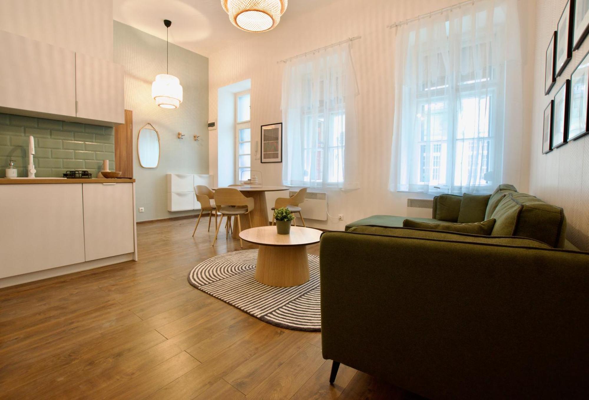 Appartamento Premium By Hi5- Voeroesmarty Street